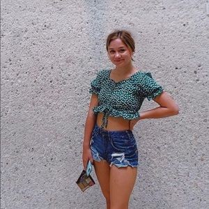 Trendy Green Floral Top